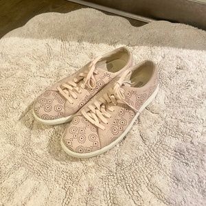Cole Haan Grand OS Laser Cut Eyelet Low Top